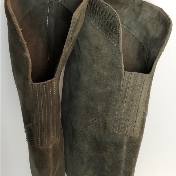 NEW  Vince Camuto Over The Knee Suede Boot - Picture 6 of 7